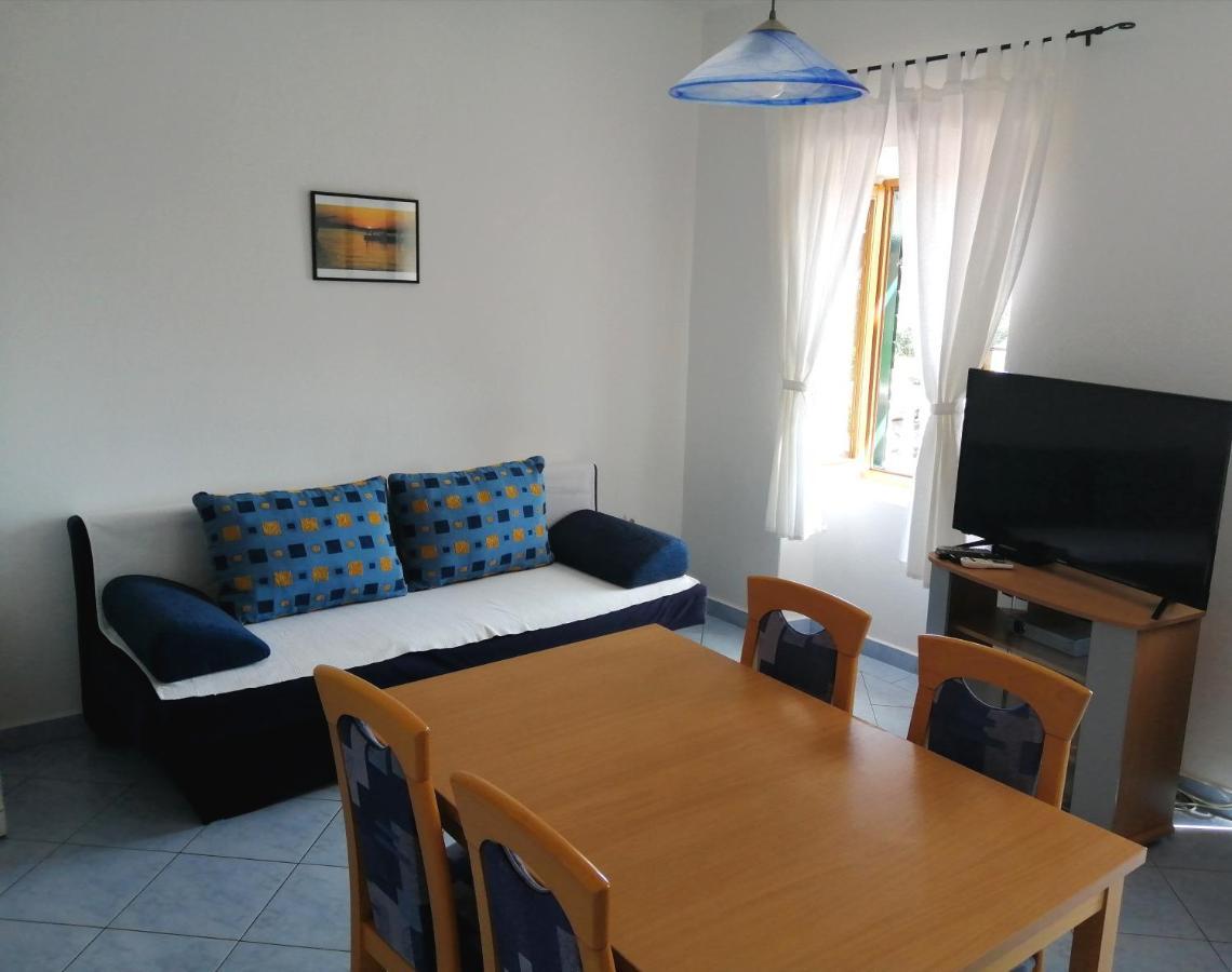 טוראני Apartments Dalmatian Stone House מראה חיצוני תמונה