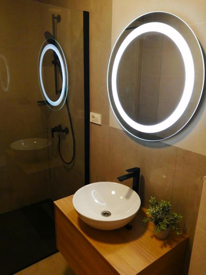 טוראני Apartments Dalmatian Stone House מראה חיצוני תמונה